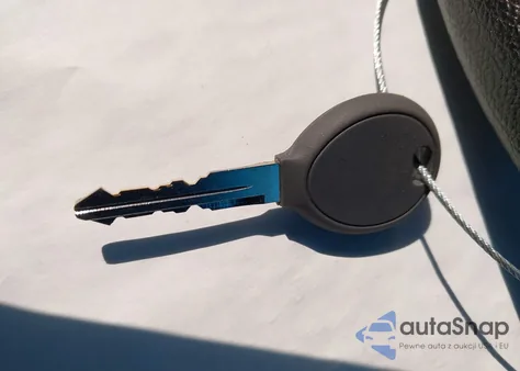 2013 Chrysler 200 Lx from USA, damaged, VIN 1C3CCBAB3DN686189